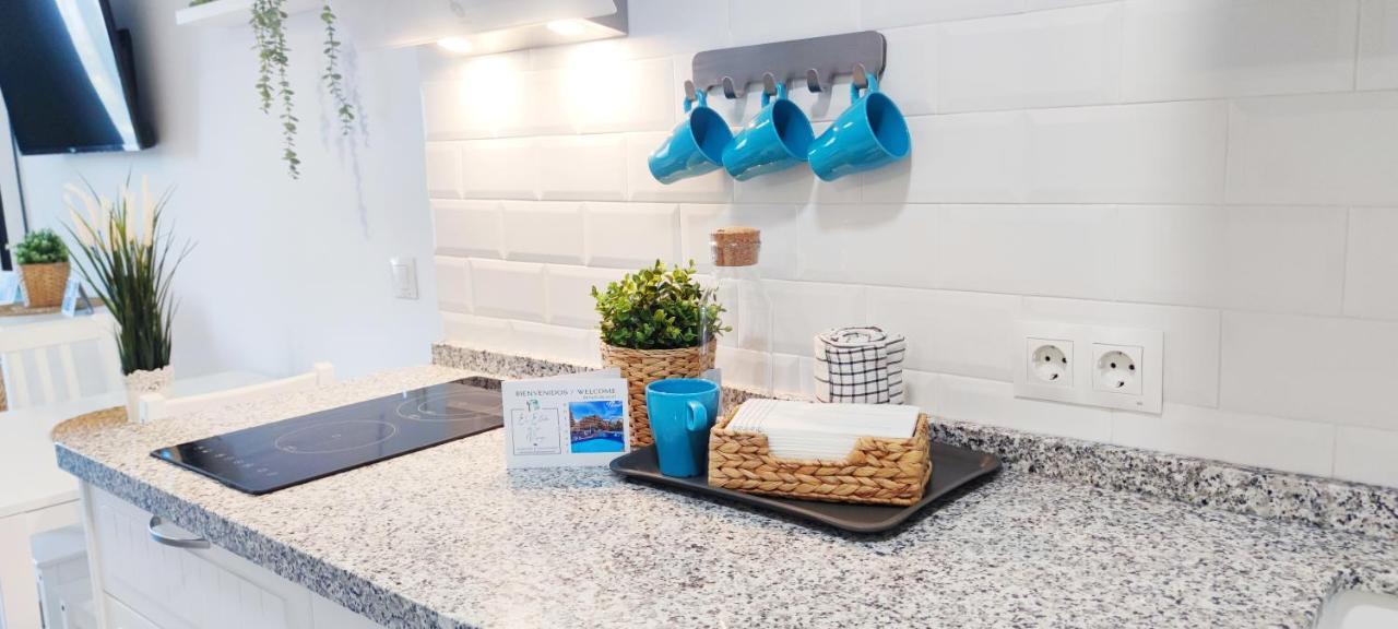 בנאלמדנה El Estudio De La Playa Benalbeach Holidays Paradise מראה חיצוני תמונה