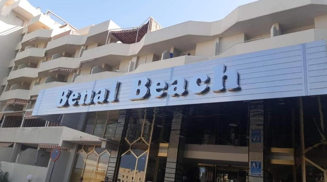 בנאלמדנה El Estudio De La Playa Benalbeach Holidays Paradise מראה חיצוני תמונה