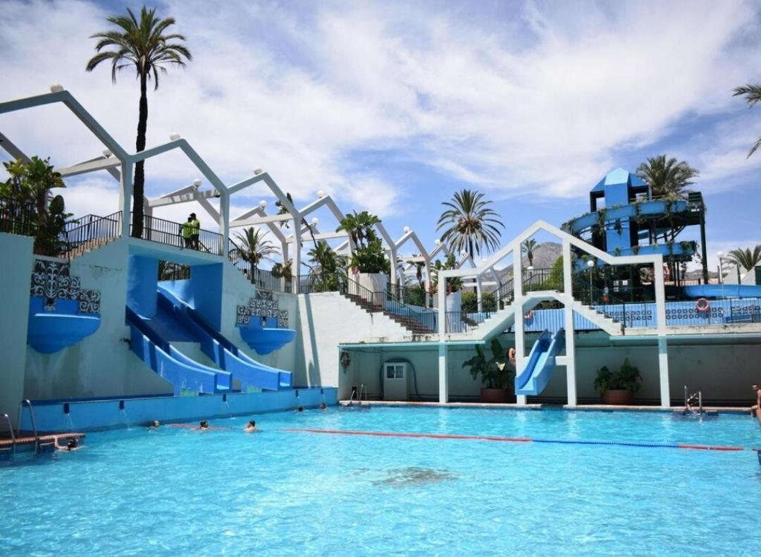 בנאלמדנה El Estudio De La Playa Benalbeach Holidays Paradise מראה חיצוני תמונה